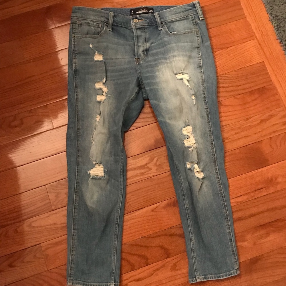 Hollister Vintage Boyfriend Ripped Jeans